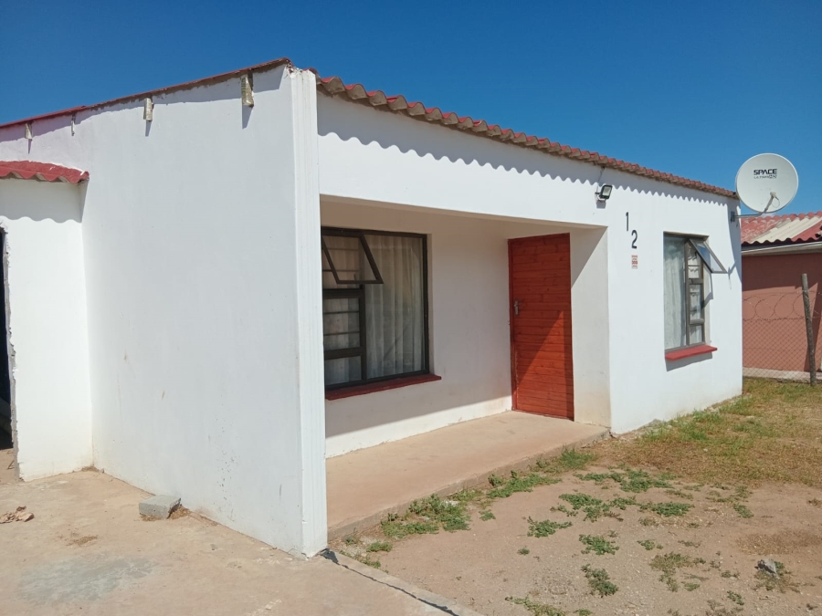 2 Bedroom Property for Sale in Kwa Nobuhle Eastern Cape